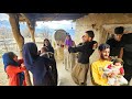 Grandmother's conflict with Ali's family: trying to take the righteous babies