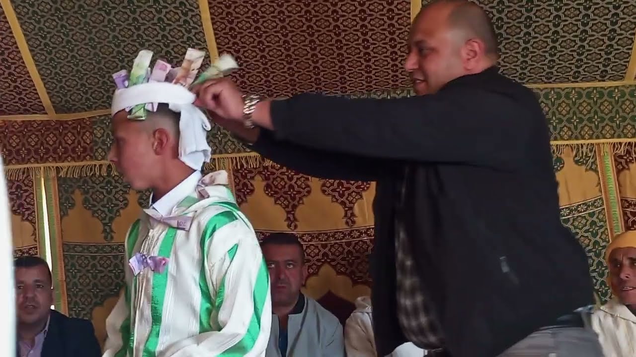 الشاعر الصغير يخطف الأنظار في لقاء آيت يوسي وأنجيل 17 ماي 2025 mimoun za