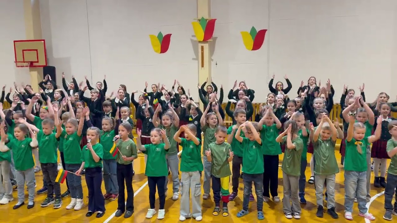 Kovo 11-osios  šventė Alytaus Senamiesčio mokykloje