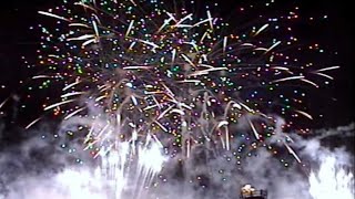 Illuminations Reflections Of Earth   Show  Epcot  December 2006