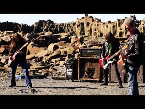 Guarda MOUNTAIN-Tumbleweed su YouTube Guarda MOUNTAIN-Tumbleweed su YouTube