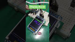 Um display #LCD com #raspberrypi RP2040 #arduino
