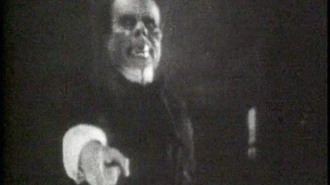 Phantom Of The Opera - Unmasking Scene (1925)
