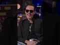 Marc Anthony Gives Nathy Peluso Her Flowers On "Como en el idilio" #Shorts
