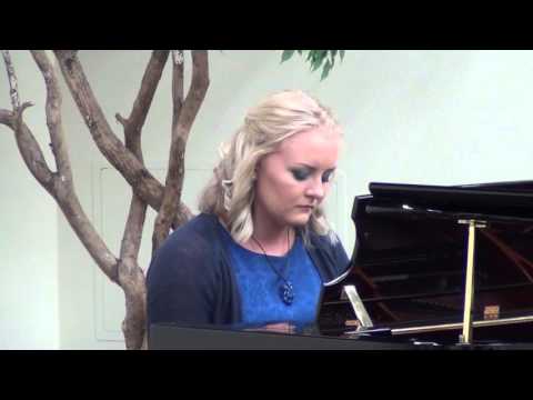 "A Fuoco" by Ludovico Einaudi Solo Piano by Milagro Lee Darby, November 2015