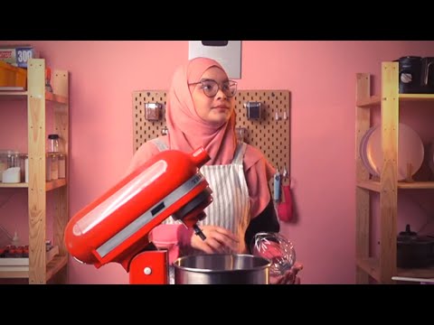 Video: Cara Menyediakan Aising Yang Lazat Untuk Kek, Biskut