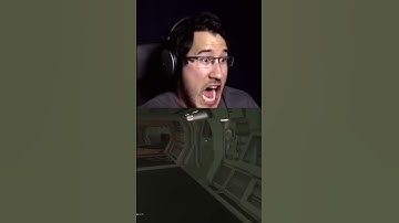 Markiplier finds out the hard way you cant run from an Alien #gaming #shorts #alien #alienisolation