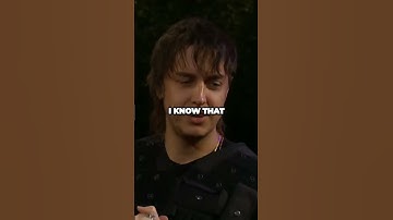 Thumbnail of Do Julian Casablancas' kids know that his father is a rockstar? #shortsvideo