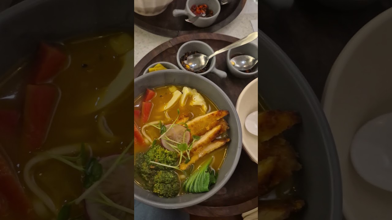 Ramen and Dimsums for me 🍜#trending #cafe #explore #minivlog #viral #travel #friends #lunch
