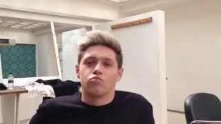 Download Lagu Niall Horan From One Direction - Message to US and Canada MP3