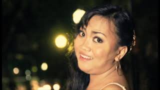 BULAN DIDENPASAR - Dayu Citra