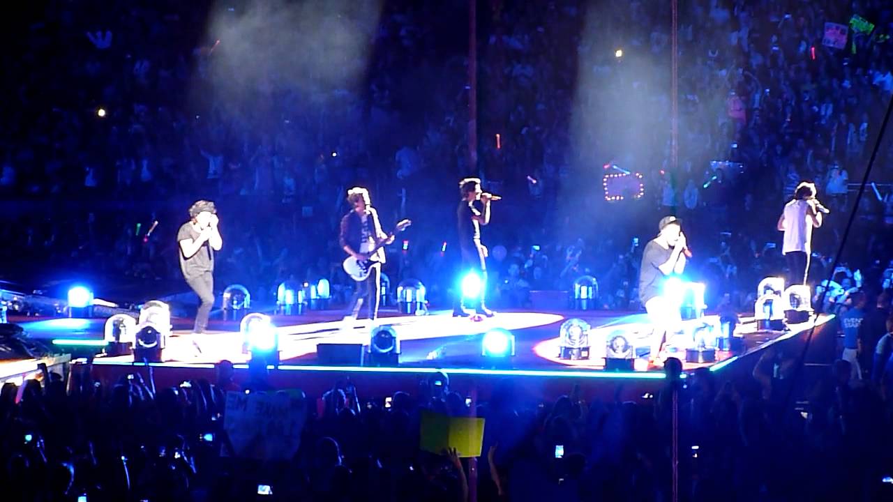 One Direction - Boston/2014 - Little White Lies