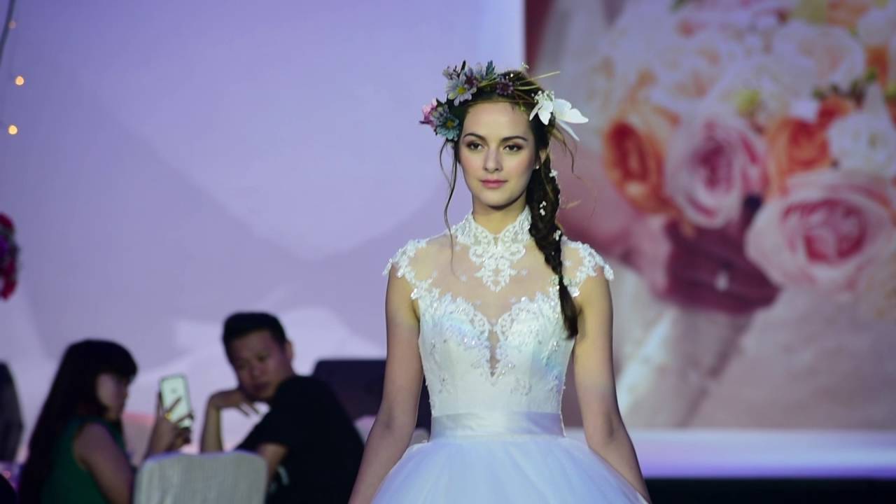 Whimsical Wonderland By La Belle Couture at Pan Pacific Singapore