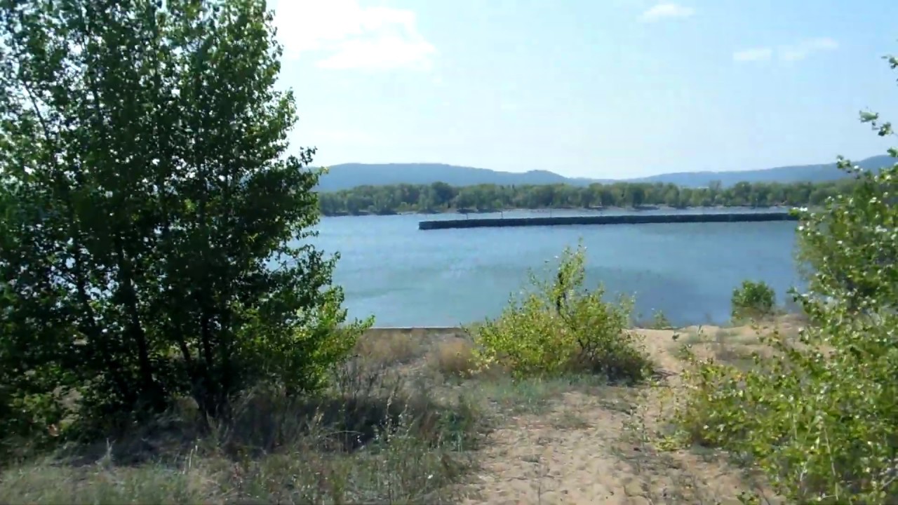 Берег реки волги 56