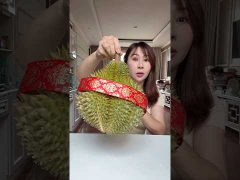 Durian langka 1 butir harganya 3.9 juta …. Super tembaga klamunod…#sibungbung #mukbang #kulinerviral
