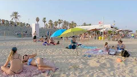 Walking Tour Barcelona, Spain / Playa de Bogatell Spain WALK 4K / Travel Vlog