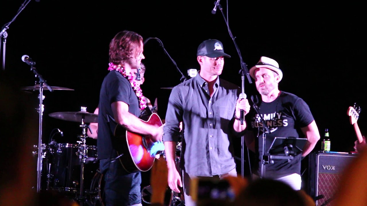 Jensen Ackles Jared Padalecki sing Hawaii