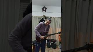 Solo De Desciendo Junto A Miyaguigato Y La Bigoperrita