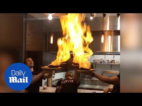Flaming dish set