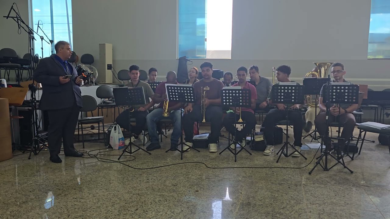 18 Grata Nova - Harpa Cristã - Banda Filhos do REI