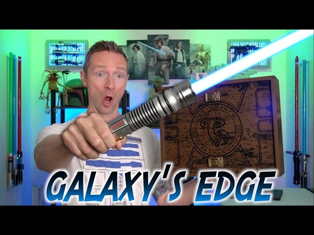 New! Ki-Adi-Mundi Disney Galaxy's Edge Lightsaber Box Set! - YouTube