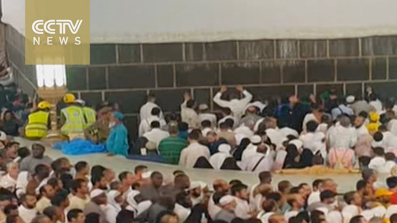 Millions of Muslim devotees begin annual hajj pilgrimage