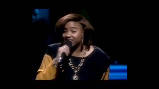 It's Showtime at the Apollo - MC Lyte - "Cha Cha Cha" (1990)