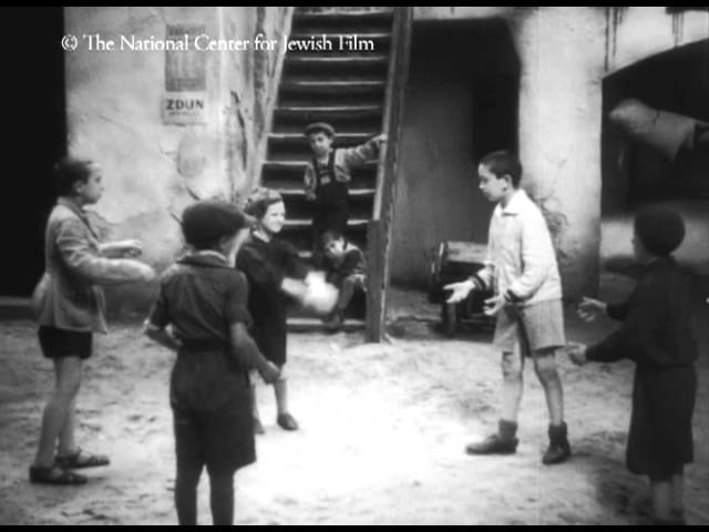 Mamele (1938) Restored by NCJF-- Clip: "For You I Sing"