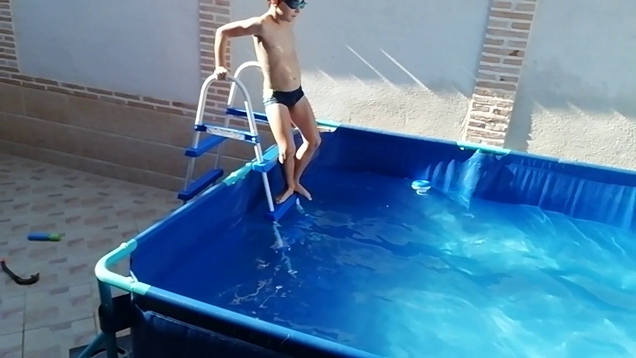 3 Día En La Piscina Youtube