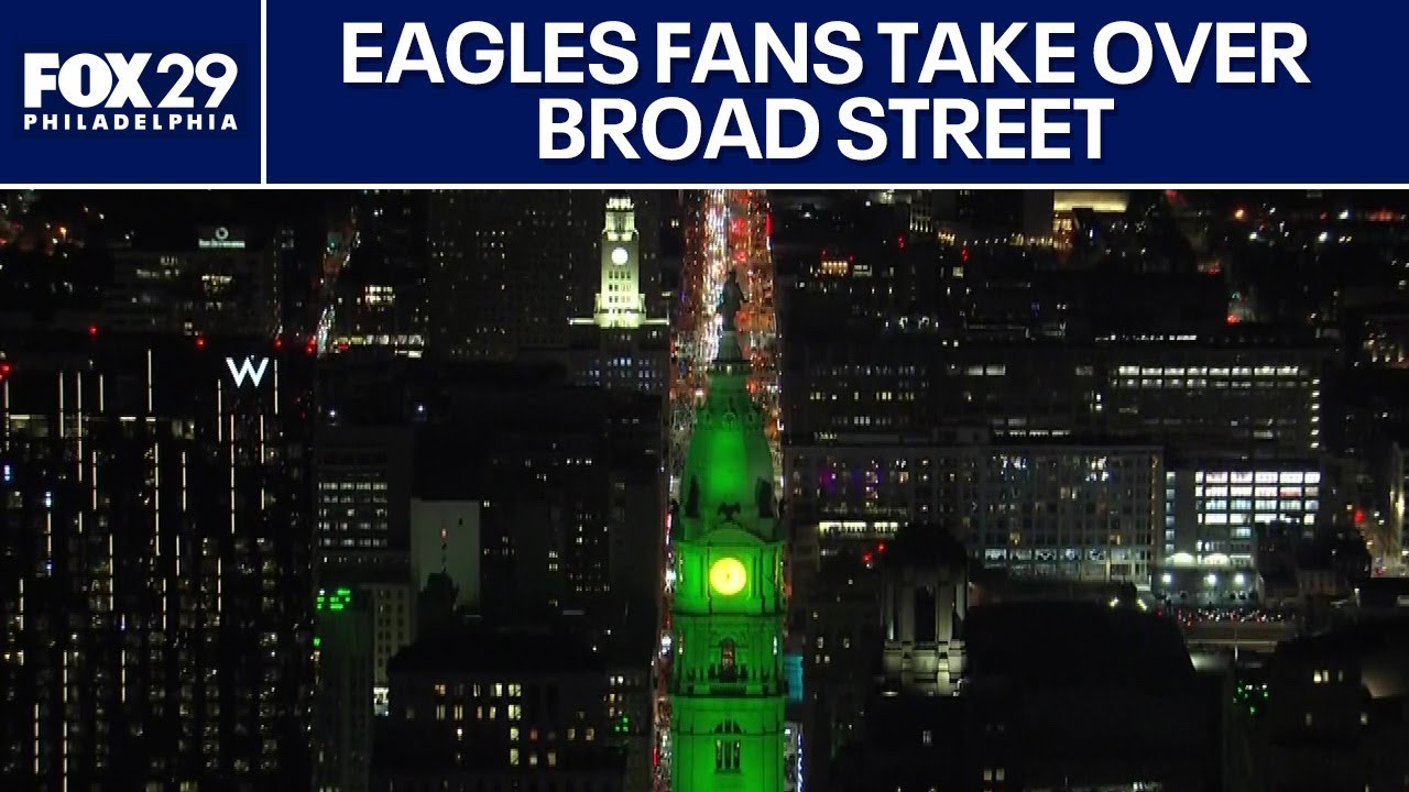 Eagles fans fill Broad Street after clinching Super Bowl berth - YouTube