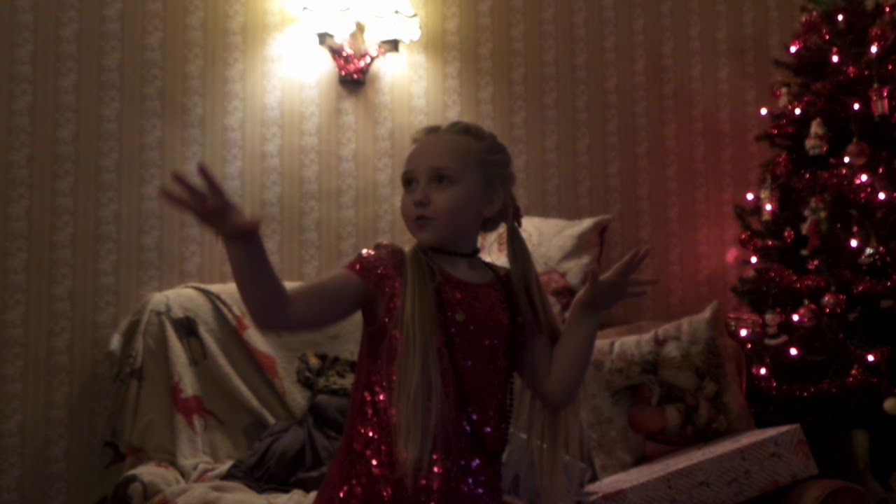 Rocking around the Xmas tree by Olivia Clark age 7 - YouTube