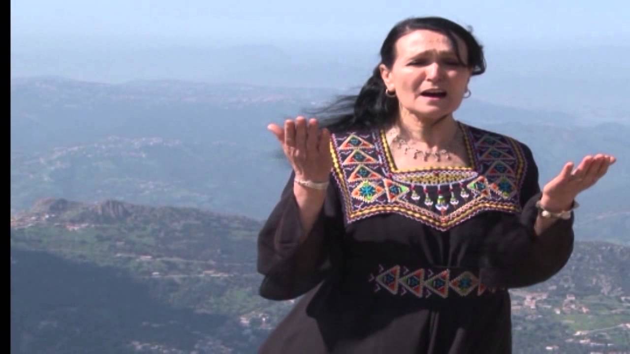 Tiziri Chanteuse Kabyle AY AFRUX IW