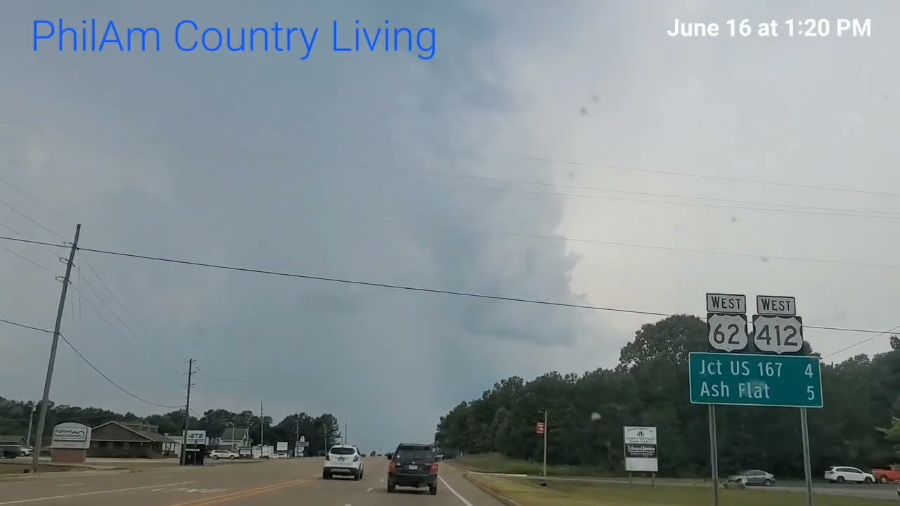 It's Raining / Driving through Highland  / Ash Flat AR, USA "PhilAm Country Living ".