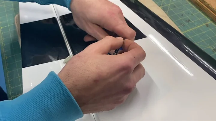 How to Install Aileron Control Linkage: Pilot 20cc Edge 540 V3