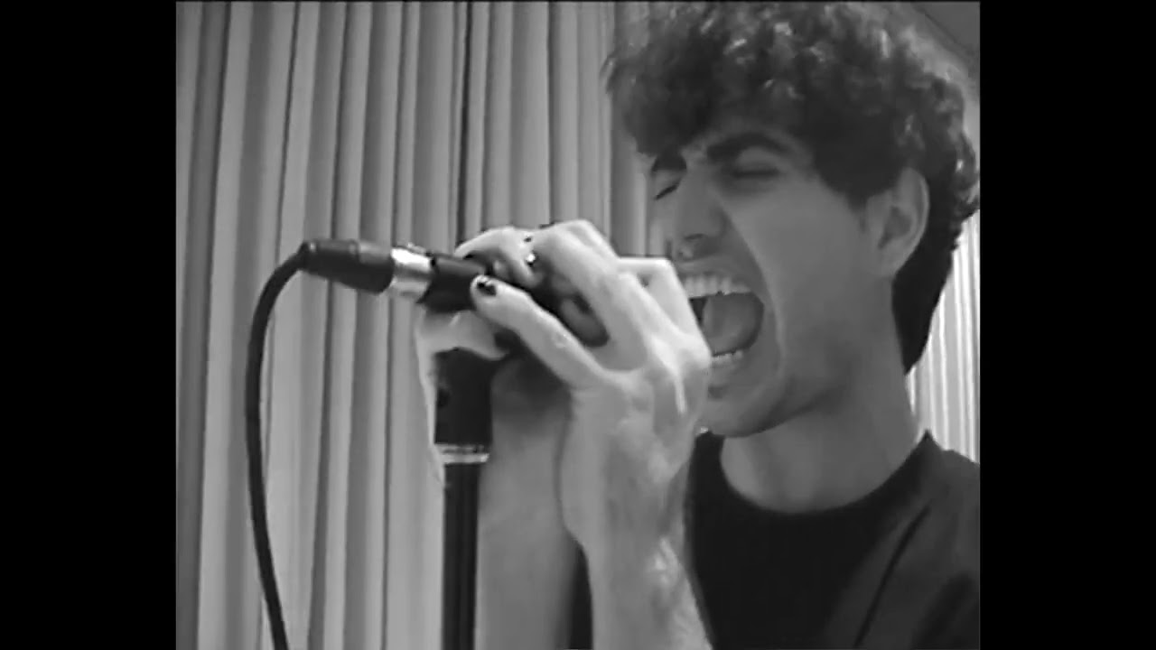 Guarda Featherweight - Serenade su YouTube Guarda Featherweight - Serenade su YouTube