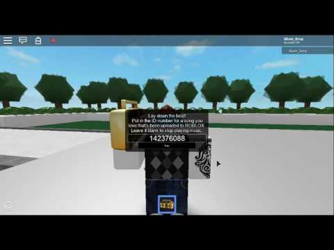 Roblox Ivan B Sweaters Youtube - roblox sweater id