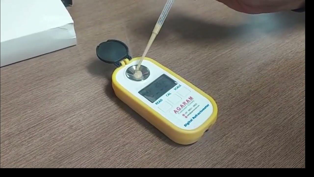 Digital Brix Meter Brix Refractometer to measure Brix & RI value of