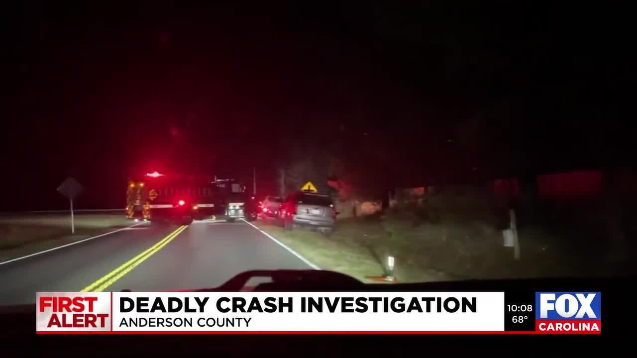 1 dead after crash into tree in Anderson County, coroner says - YouTube