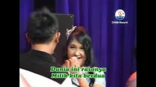 Dunia Milik Kita Berdua - Gerry Mahesa ft Dewi Purnama - OM ADELLA