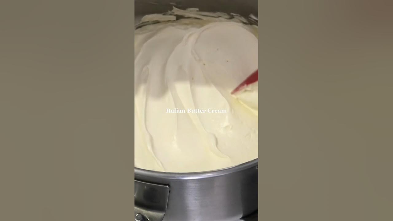 Penasaran gak sama resep Butter Cream nya? 🧐 Atau penasaran sama rasanya? 😌 Penasaran gak sama resep Butter Cream nya? 🧐 Atau penasaran sama rasanya? 😌