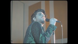 Смотреть клип Adam Lambert - Ready To Run