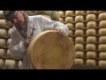 Siciliani Creativi - Come si fa il Parmigiano Reggiano Dop - Making Parmigiano Reggiano Dop