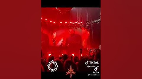 BMTH with special guest Noah Sebastian-Antivist🔥🖕🔥 #bmth #olisykes #badomens #noahsebastian