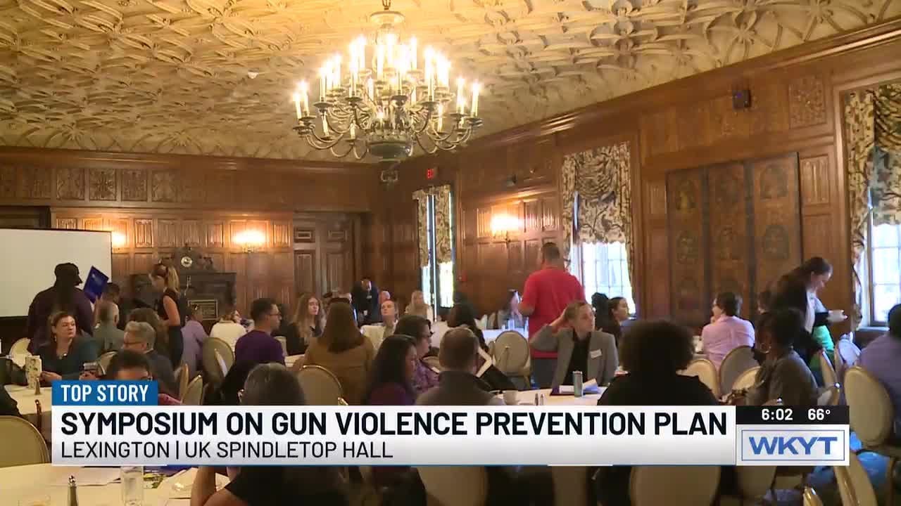 Lexington leaders address youth gun violence spike - YouTube