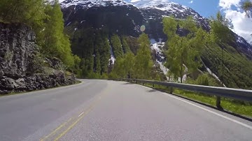 وَإِنَّكَ لَعَلَىٰ خُلُقٍ عَظِيمٍ تلاوة القارئ هاني الرفاعي