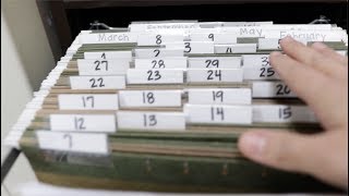 Here is how I use the 43 Folder System in my classroom. Shop my Fav...