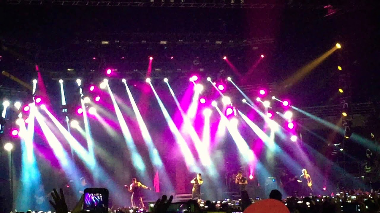 CNCO - Mamita (Movistar Arena, Chile)