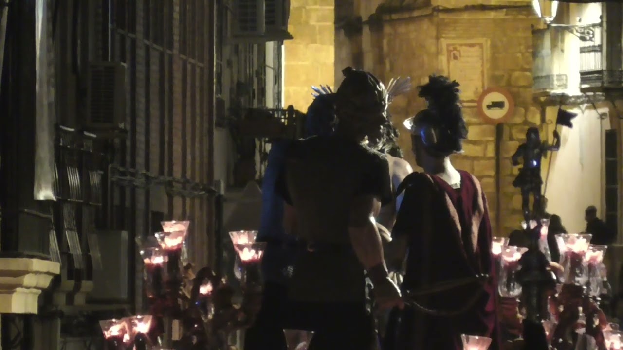 Columna Linares 2025 45 Aniversario Tres Caídas