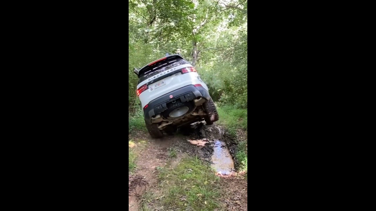Land Rover Discovery 5 Off Road Capability