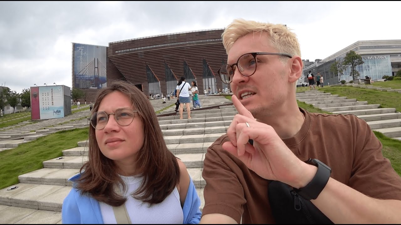 Китайский завтрак в отеле, остались голодные! Закрытые музеи и нас не ...